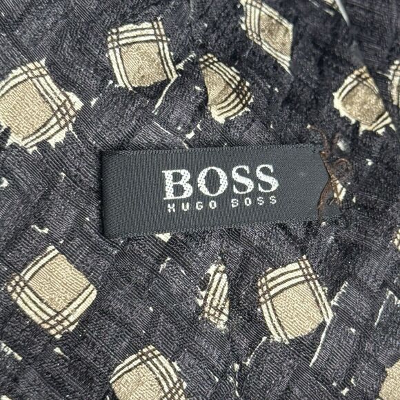 Hugo Boss Tie Mens Black Silk Artsy Geometric Pattern Made in Italy Office Money - Picture 5 of 8